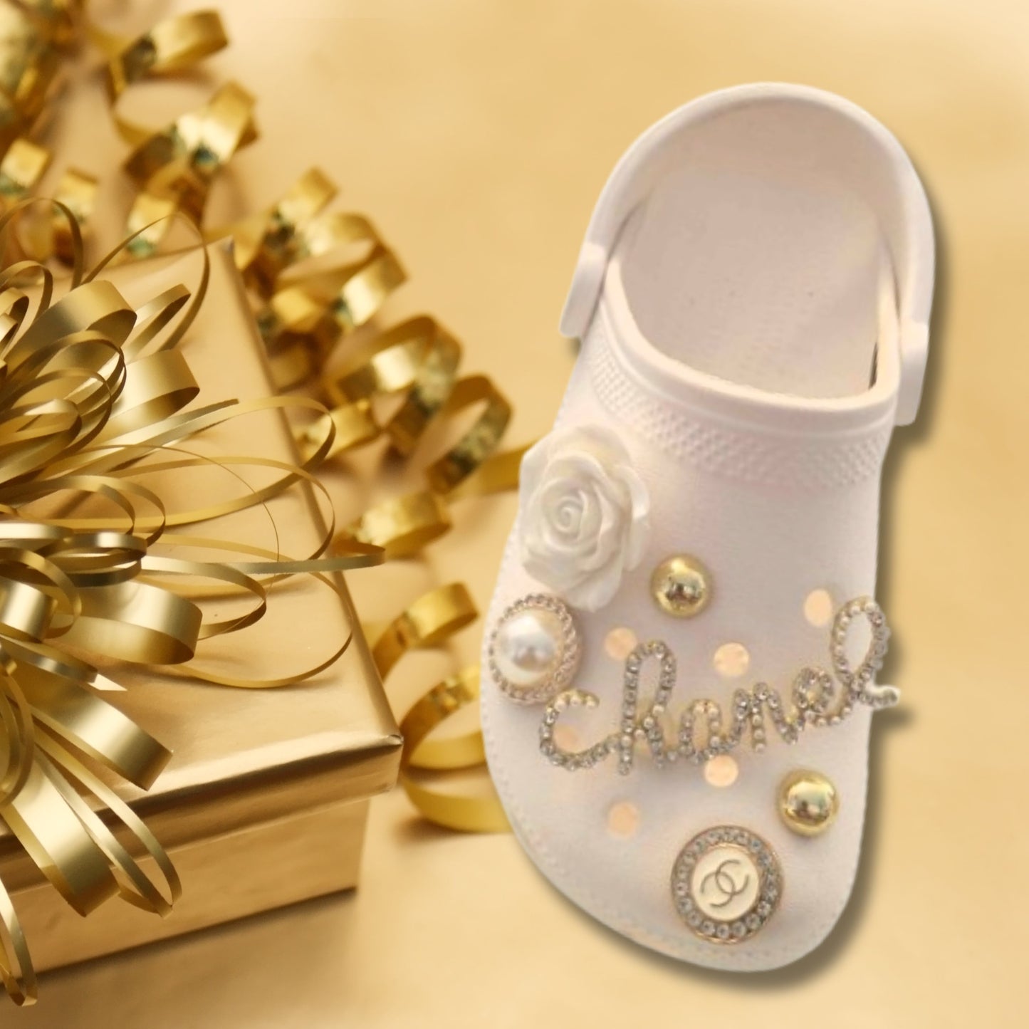 Luxury Gold & White Chanelista Shoe Charms