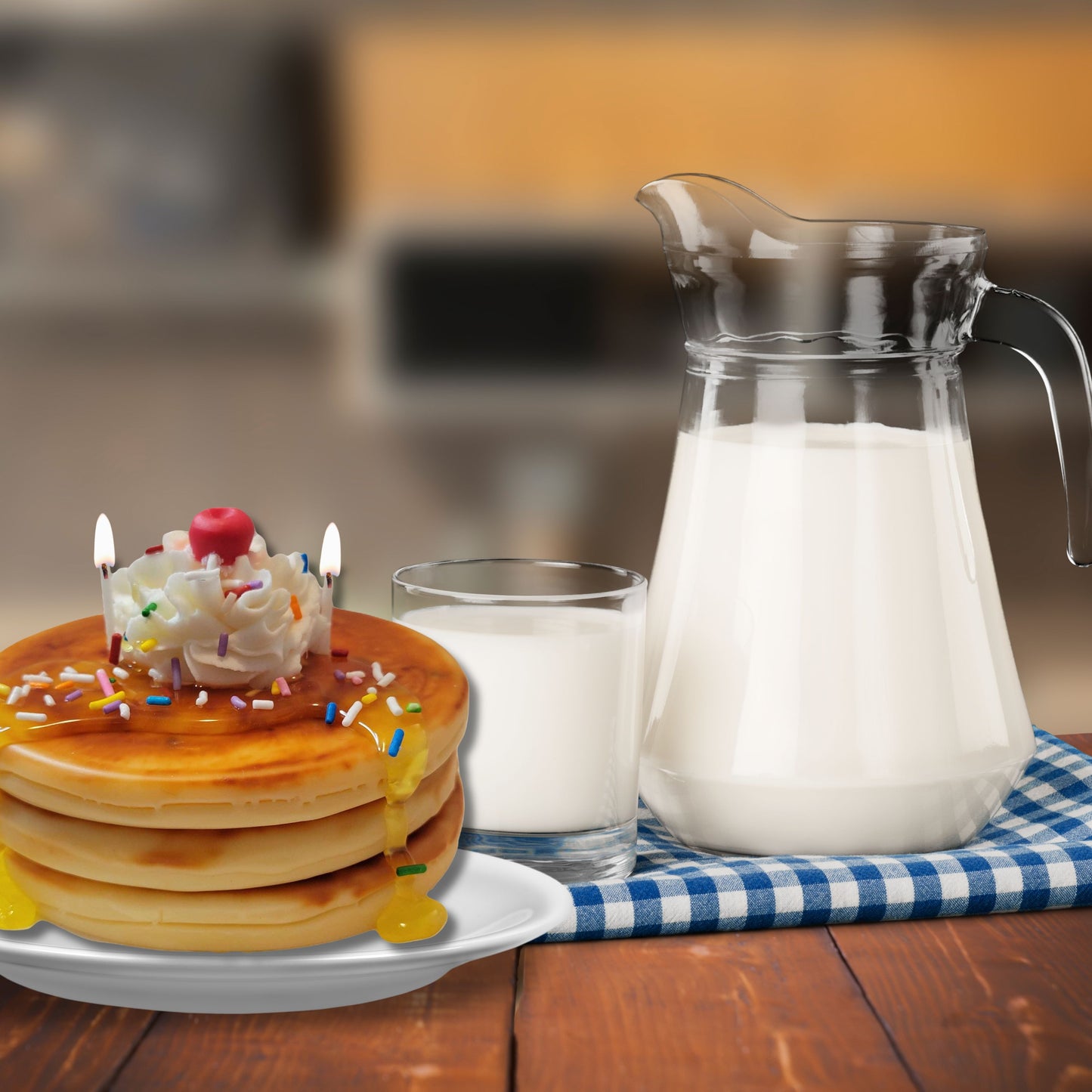 Cafe Delights Birthday Cake Pancakes Scented Soy Wax Candle