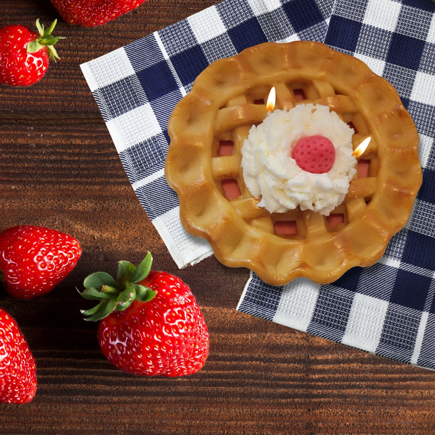 Cafe Delights Strawberry Homestyle Pie Scented Soy Wax Candle