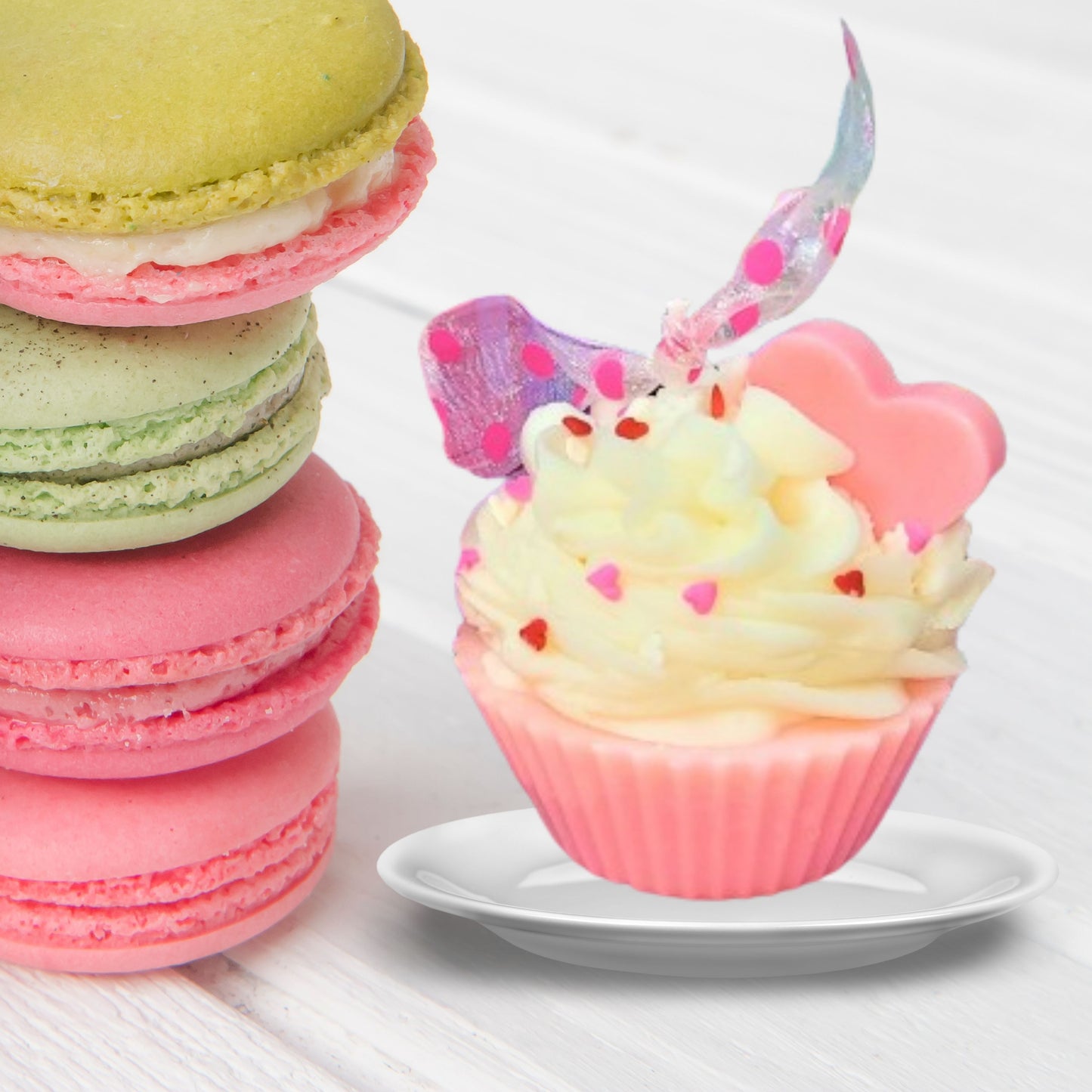Cafe Delights Warm Vanilla Cupcake Scented Soy Wax Candle