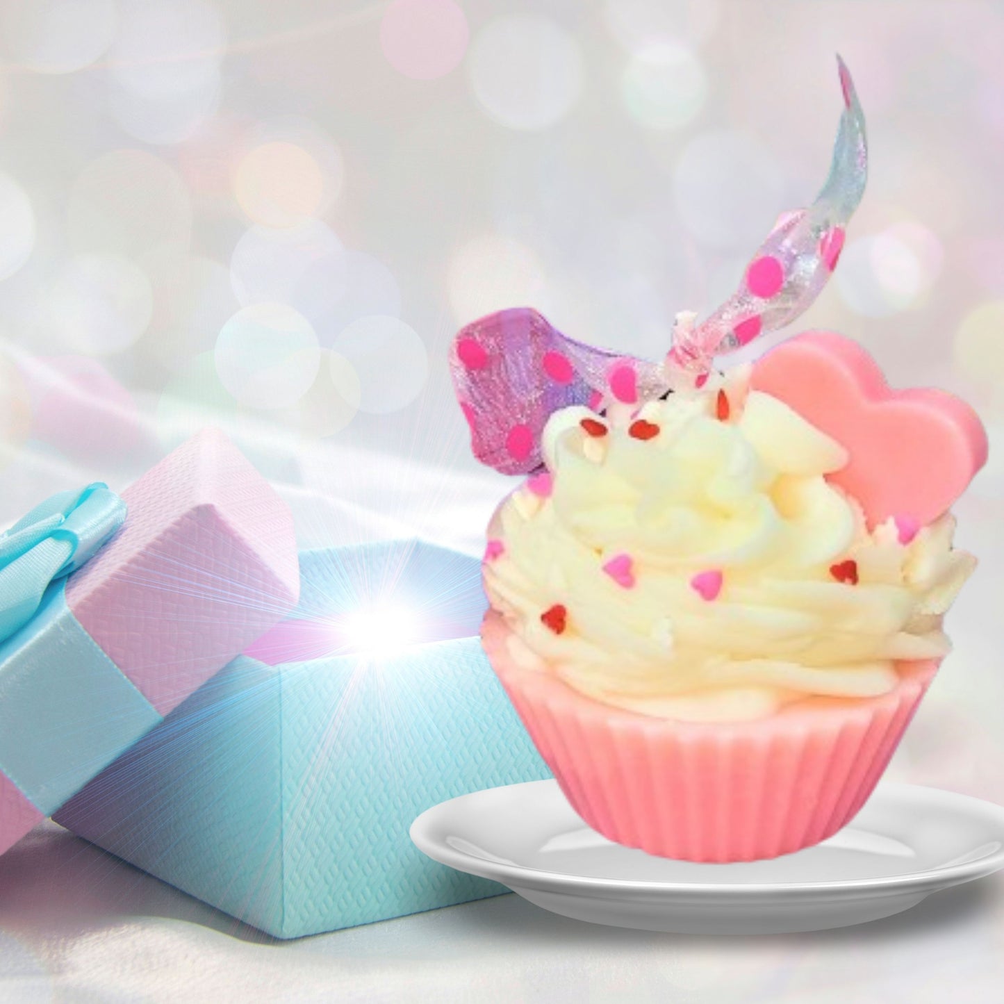 Cafe Delights Warm Vanilla Cupcake Scented Soy Wax Candle