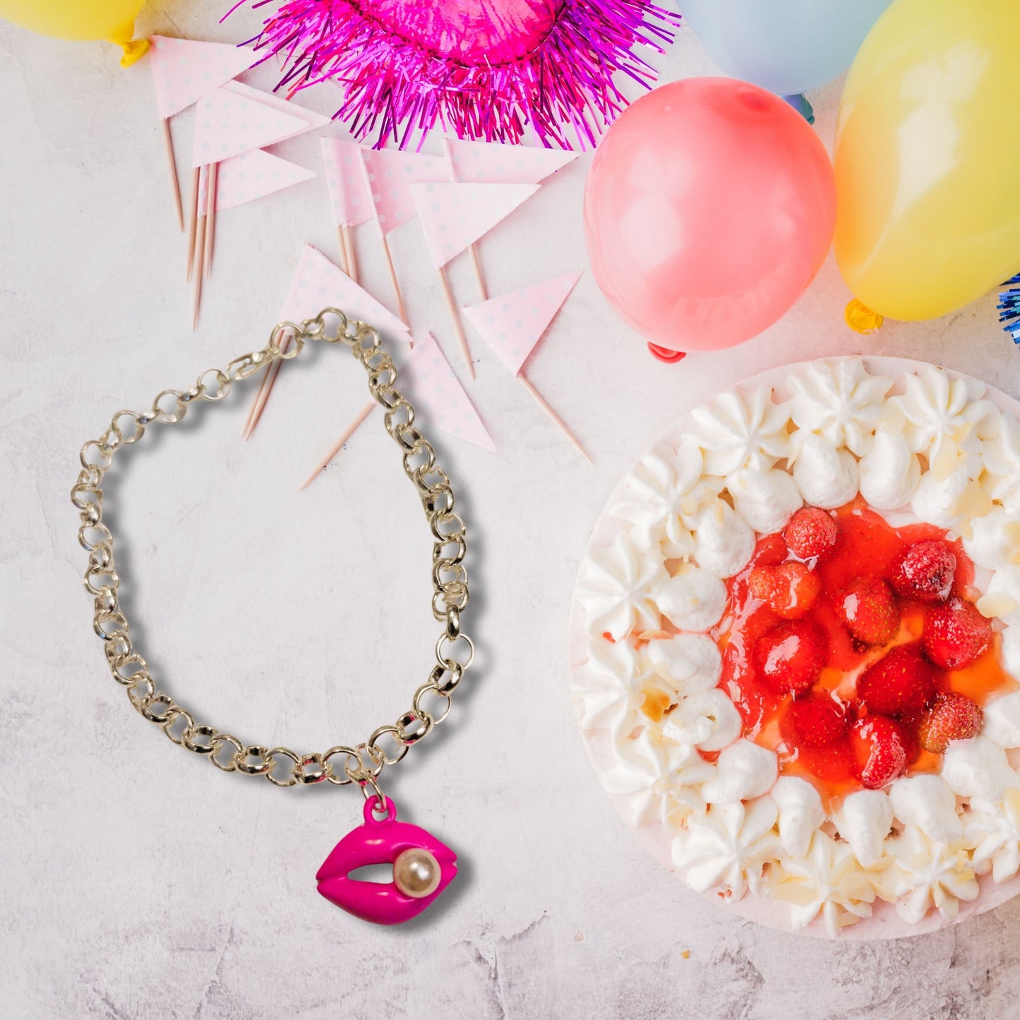 Pink Pearly Lips Bracelet