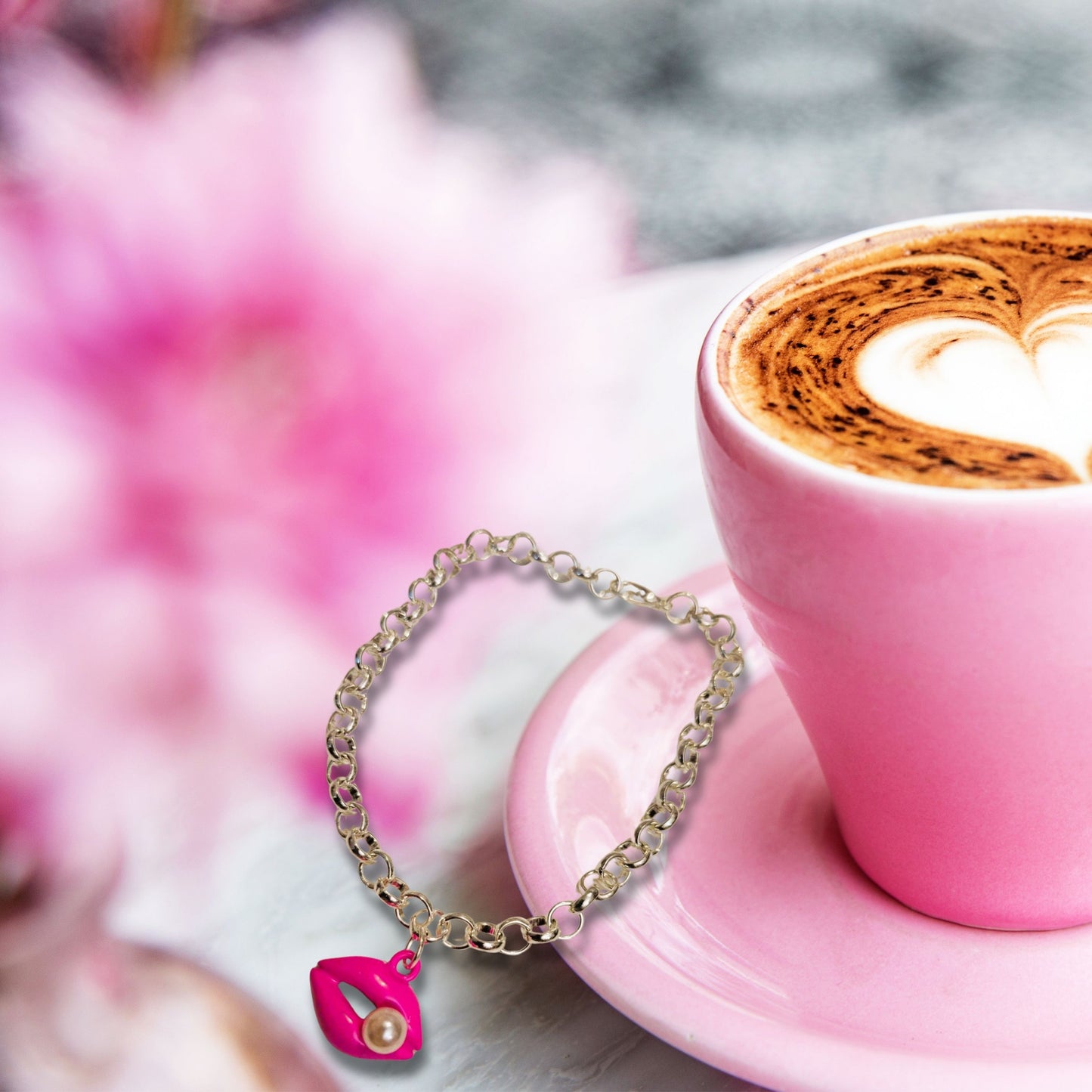 Pink Pearly Lips Bracelet