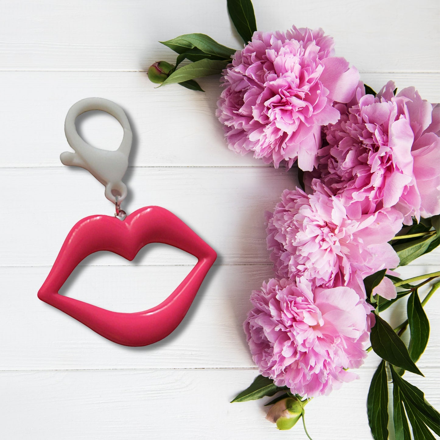 Fashion Smoochy Makeup Keychain