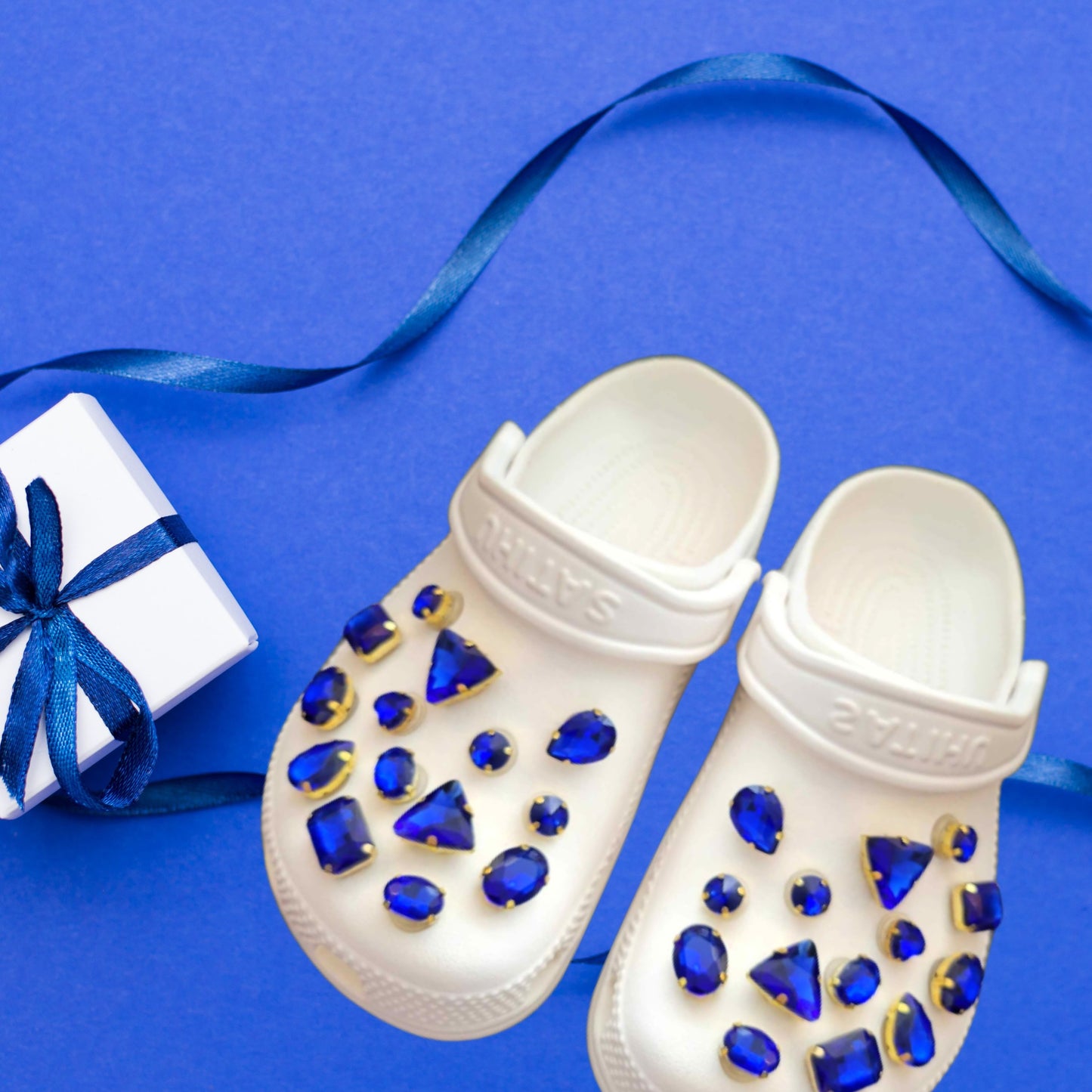 Crocs Charms Gold Claw Blue Glass Rhinestone Shoe Charms