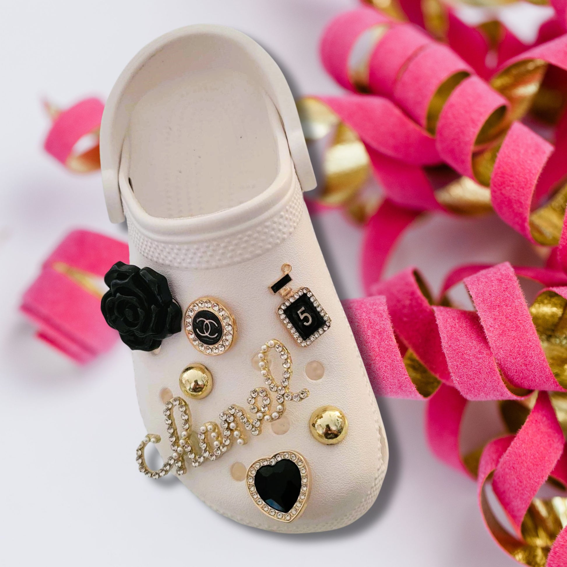 Luxury Black & Gold Chanelista Shoe Charms