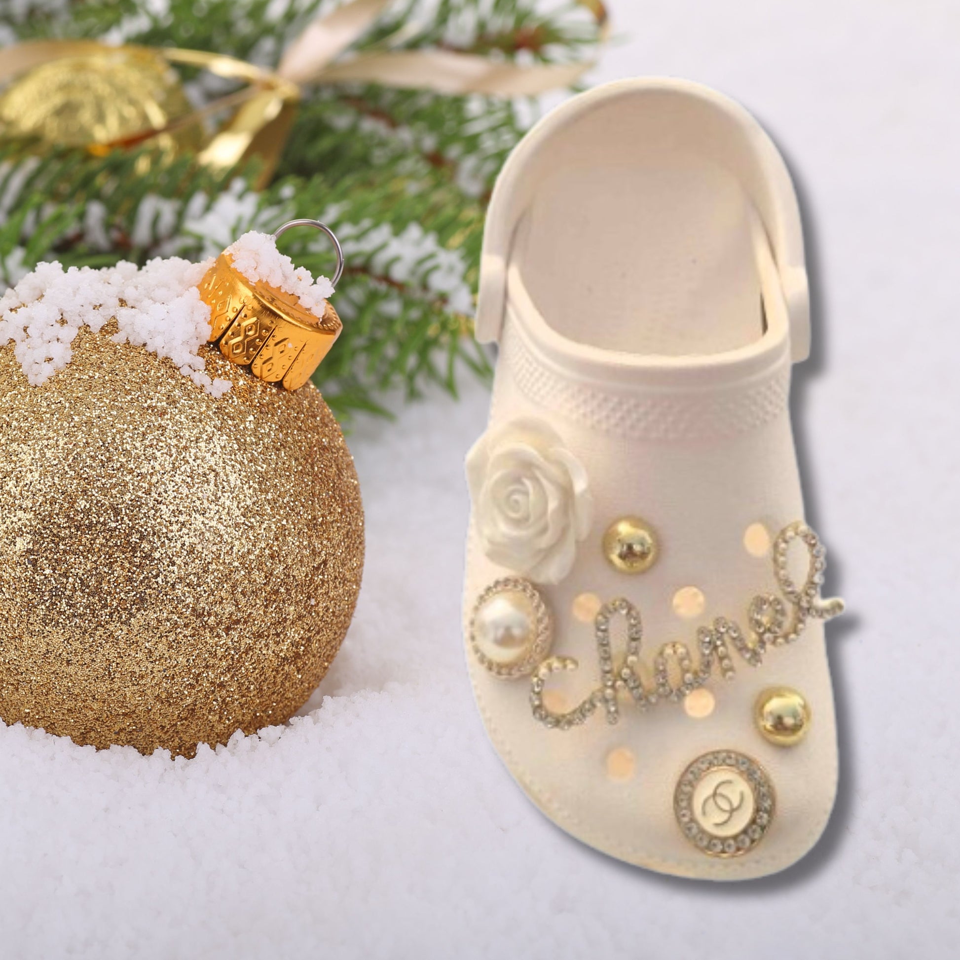 Luxury Gold & White Chanelista Shoe Charms