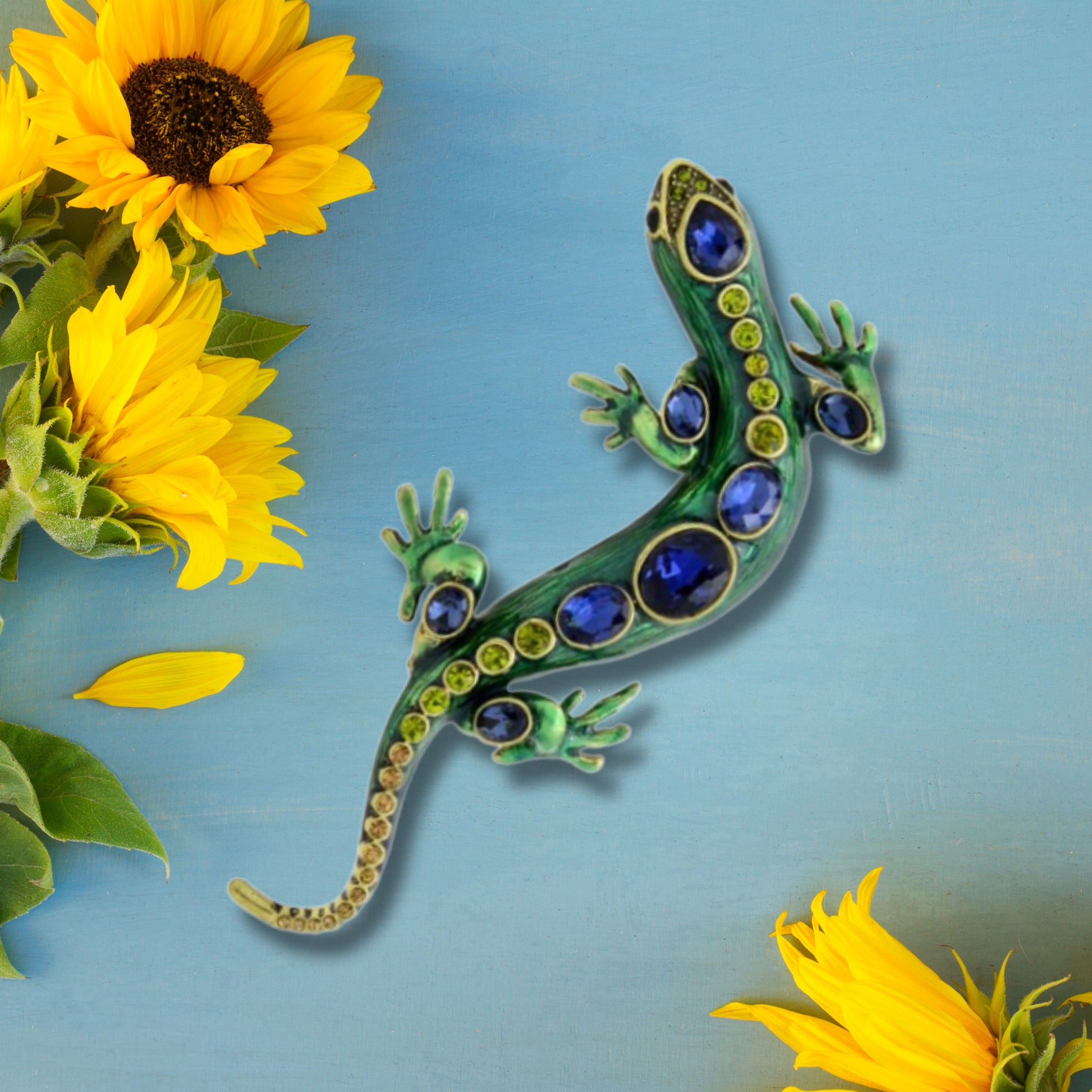 Green Lizard Rhinestones Brooch