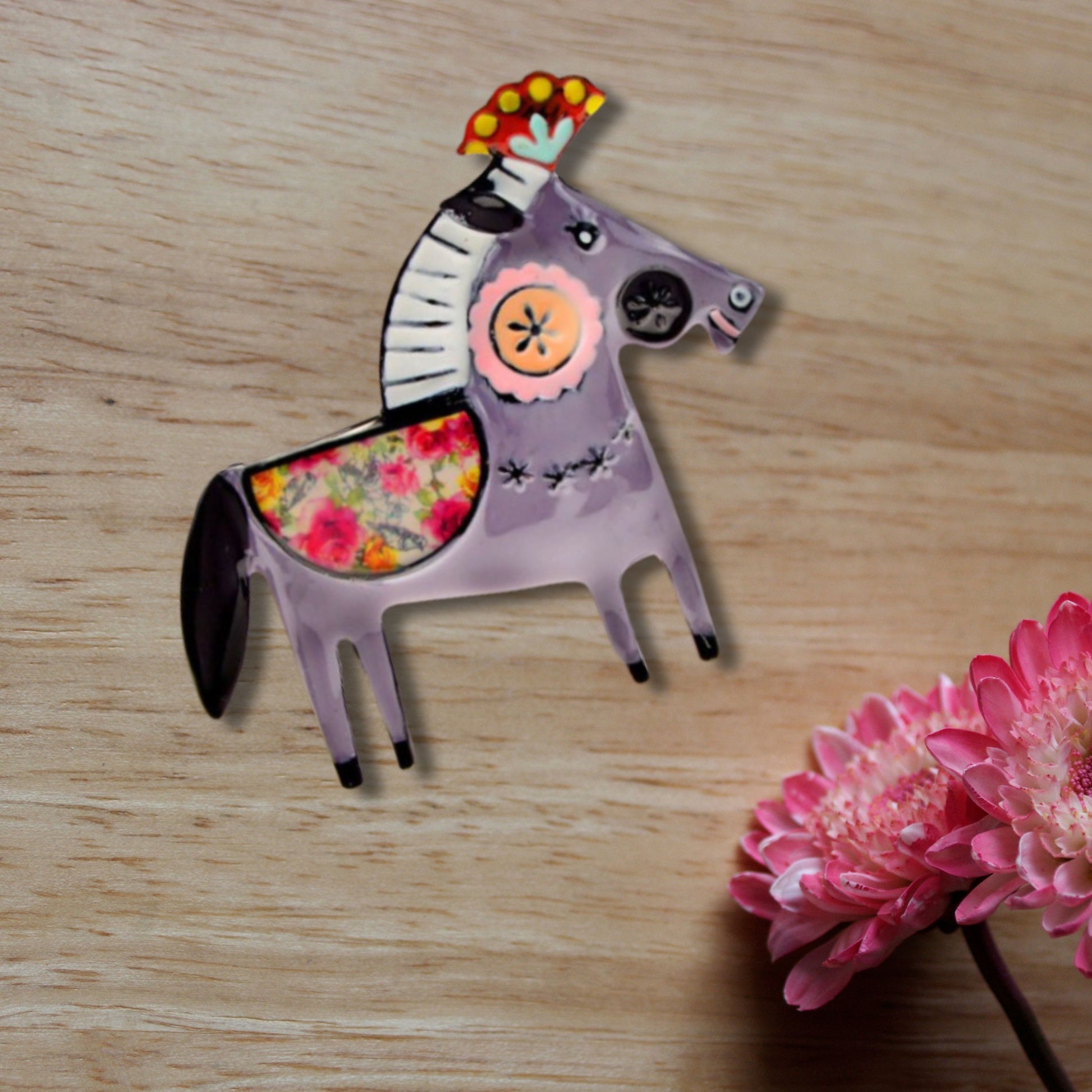 Grey Abstract Horse Brooch Pin