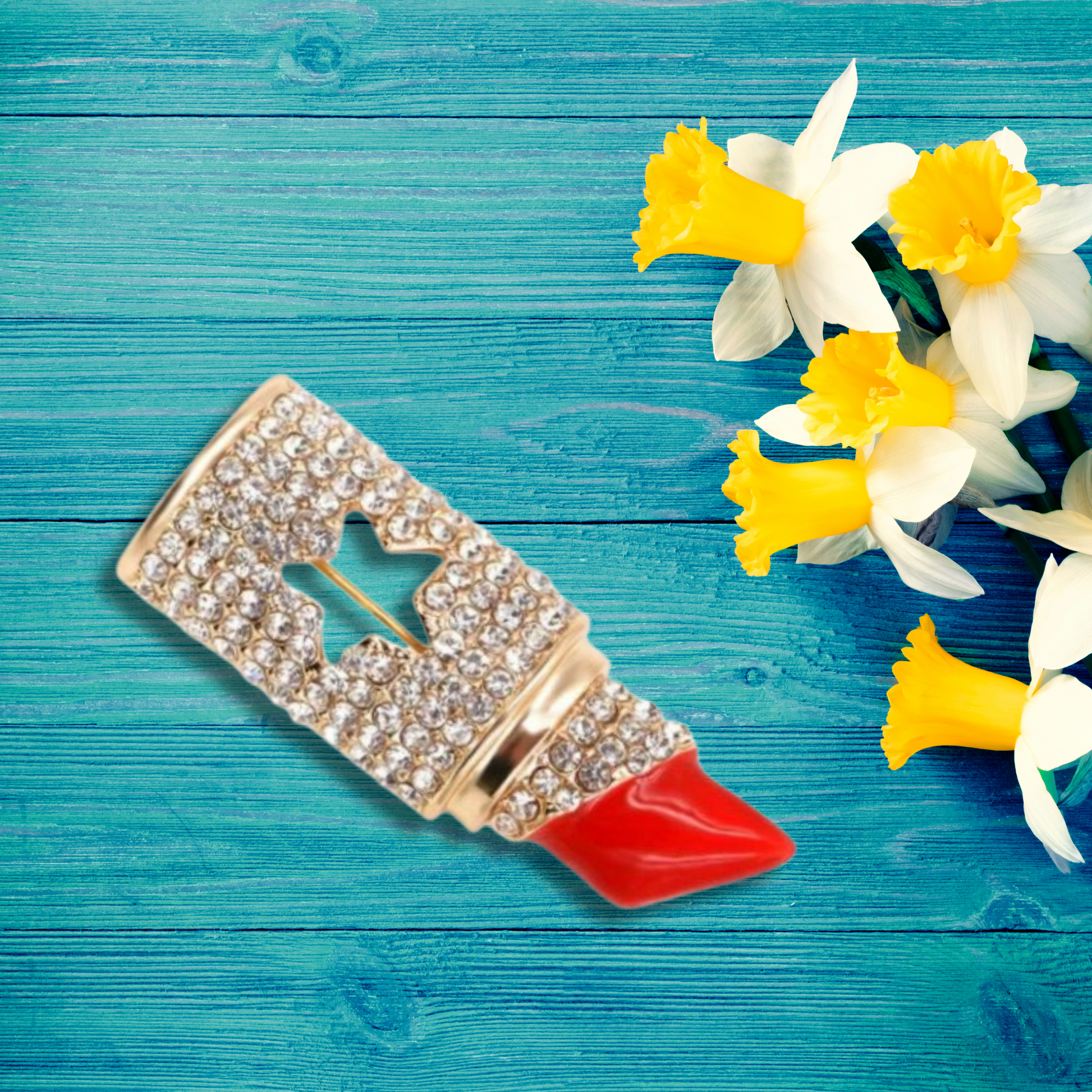 Lipstick Bling Fashion Brooch