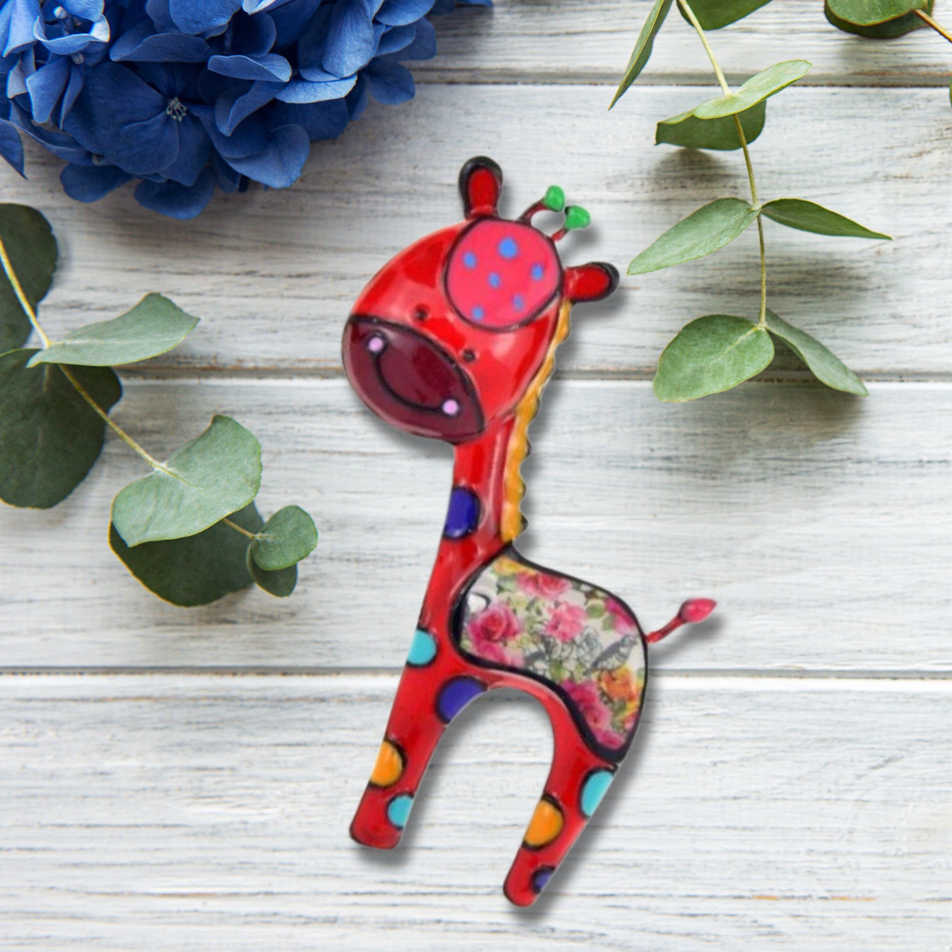 Red Cartoon Giraffe Brooch Pin
