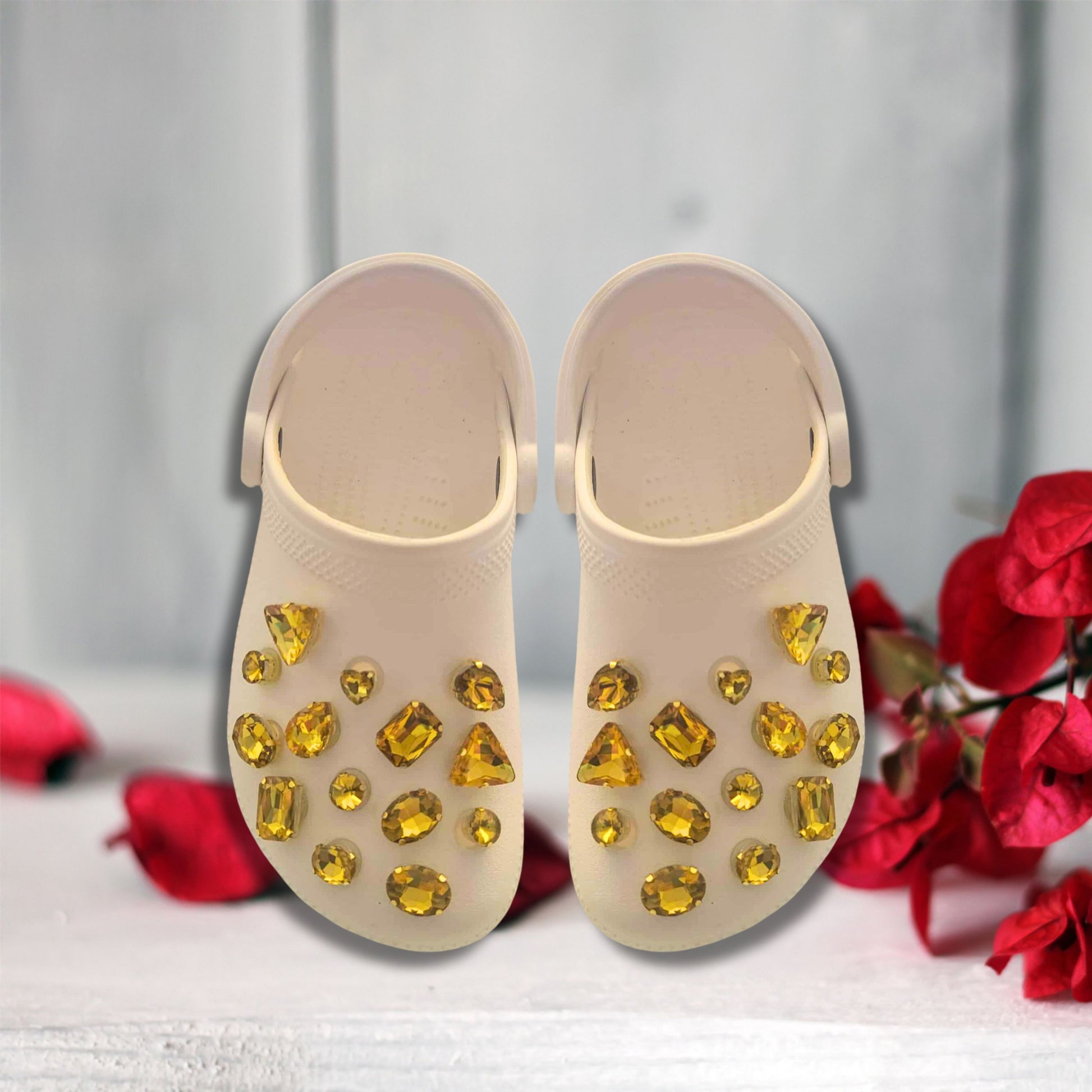 Luxury Gold Claw Yellow Glass Rhinestone Shoe Charms
