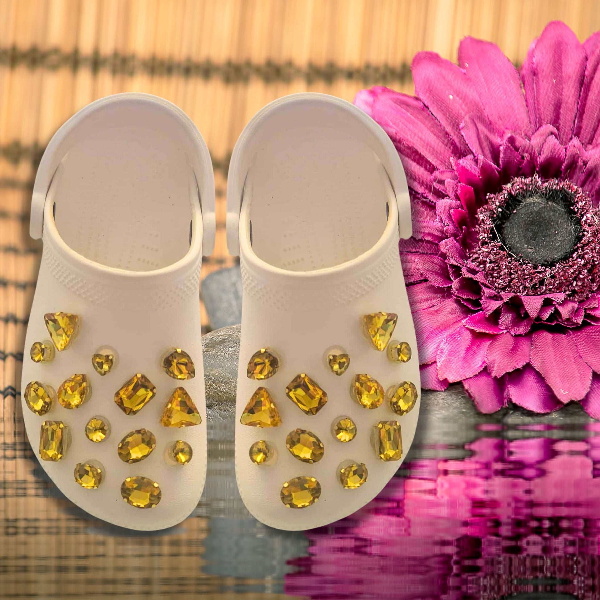 Luxury Gold Claw Yellow Glass Rhinestone Shoe Charms